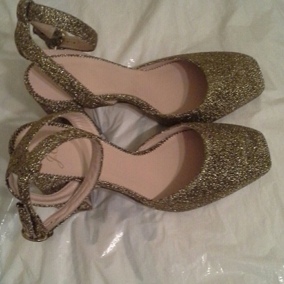 J. Crew Harlow Ankle Strap Pump in Gold Lurex NWOT - Picture 4 of 8